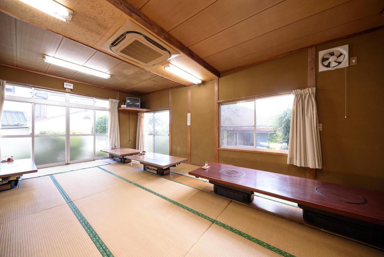Hotel Minshuku Tsutaya Yufu Exterior foto