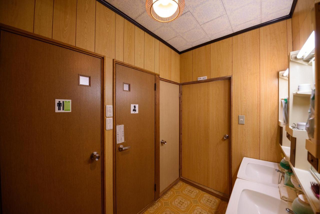 Hotel Minshuku Tsutaya Yufu Exterior foto