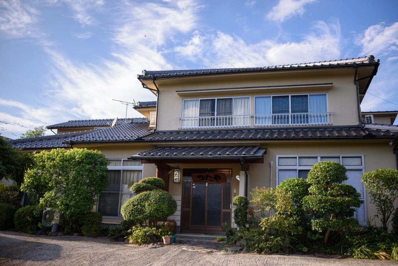 Hotel Minshuku Tsutaya Yufu Exterior foto